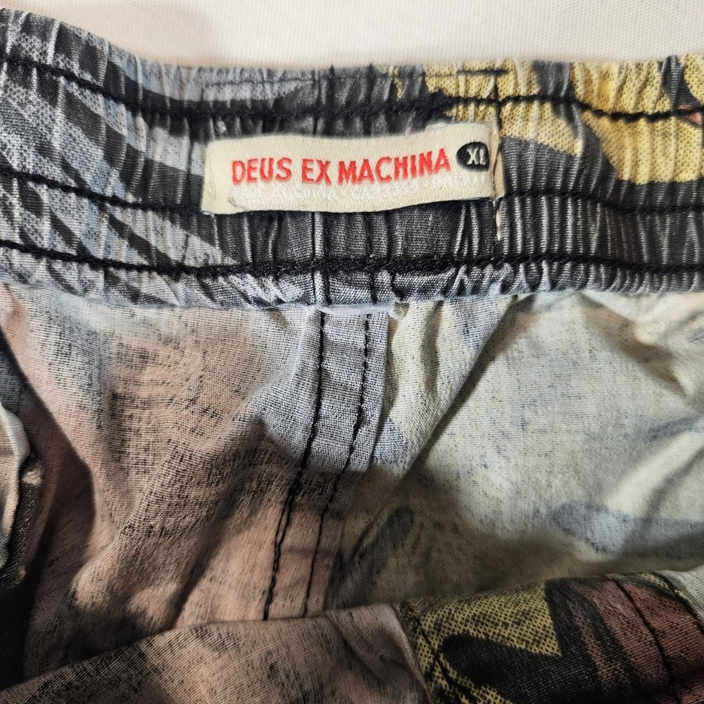 Deus Ex Machina Boardshorts Men's XL Noosa 16" Yardage Print Zip‎ Pocket - Picture 4 of 7